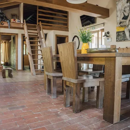Birds House Villa