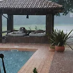 Birds House Villa *